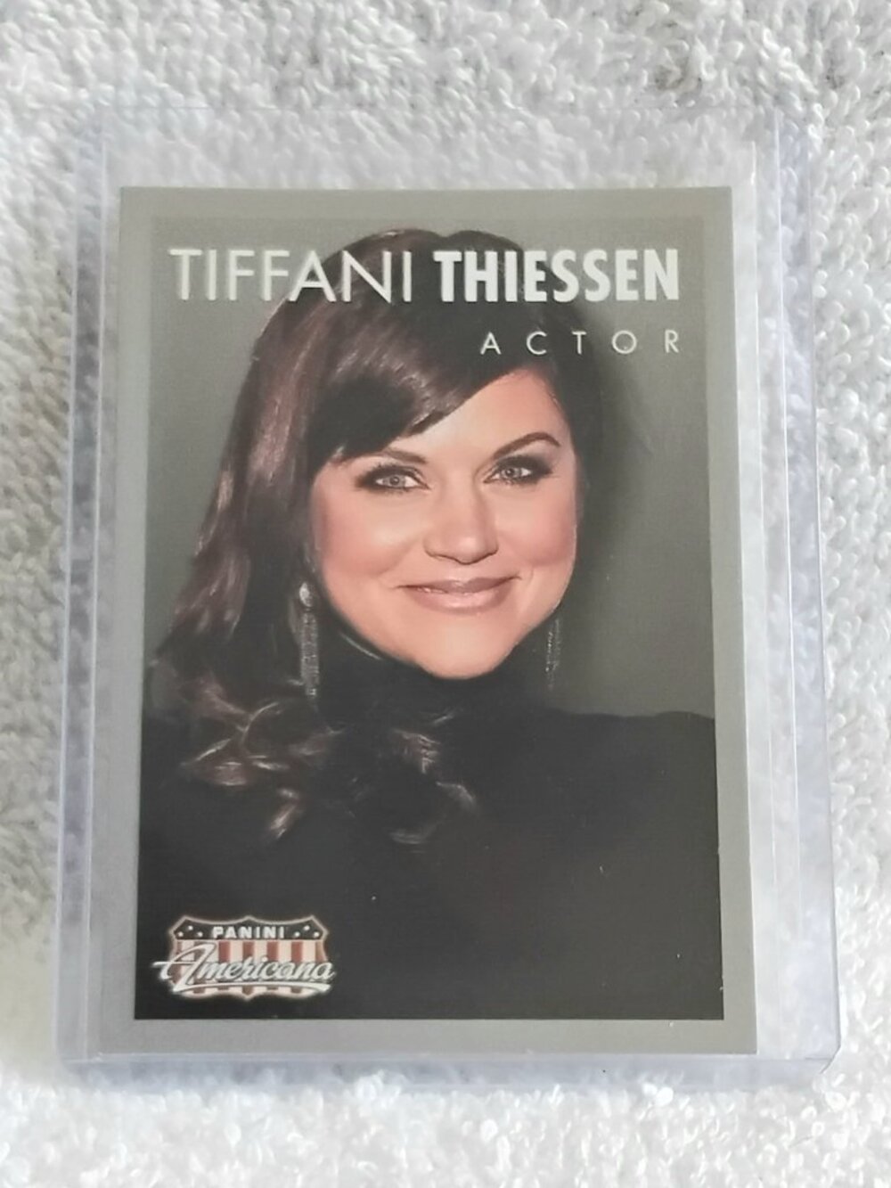 5/$20 Mint 2015 Panini Tiffani Theissen Actor Americana Card No. 60!!